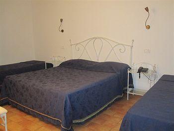 Aparthotel La Ventola Vada