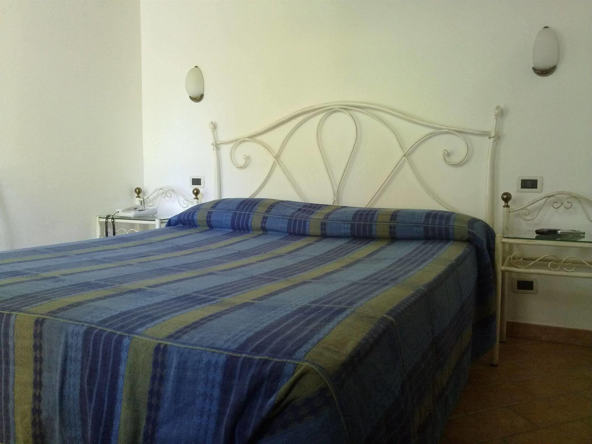 Aparthotel La Ventola 3*